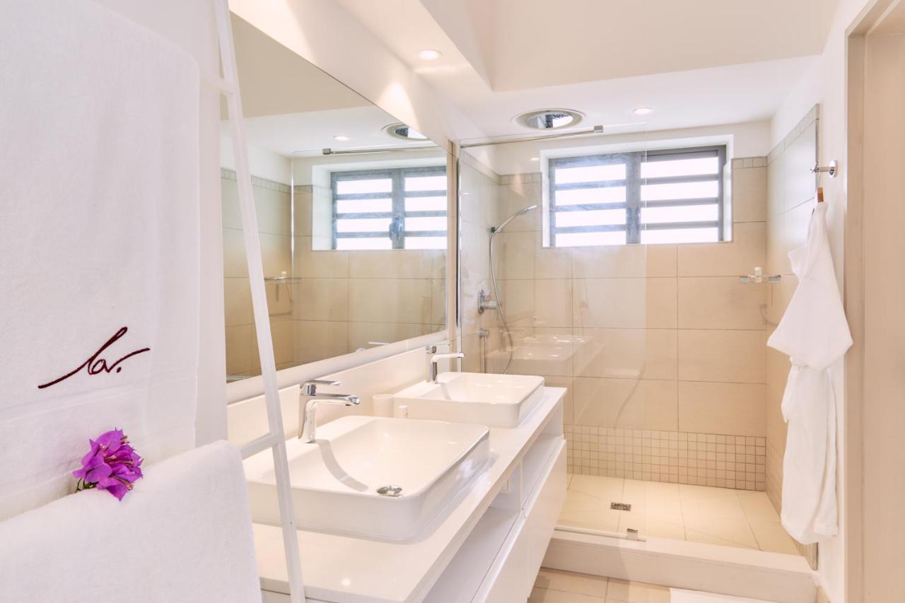 Les Estivales Beachfront Suites&Penthouses by LOV Trou-aux-Biches Extérieur photo