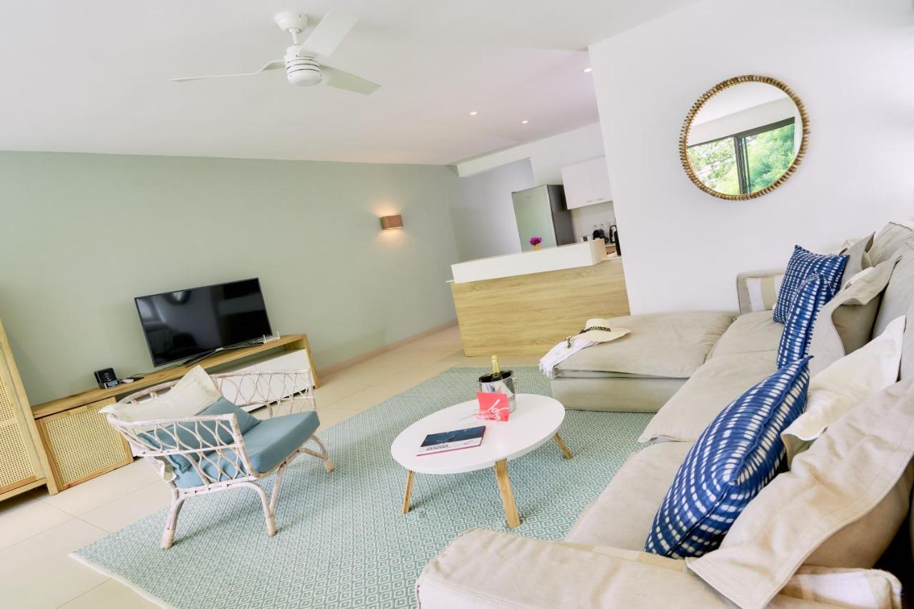 Les Estivales Beachfront Suites&Penthouses by LOV Trou-aux-Biches Extérieur photo