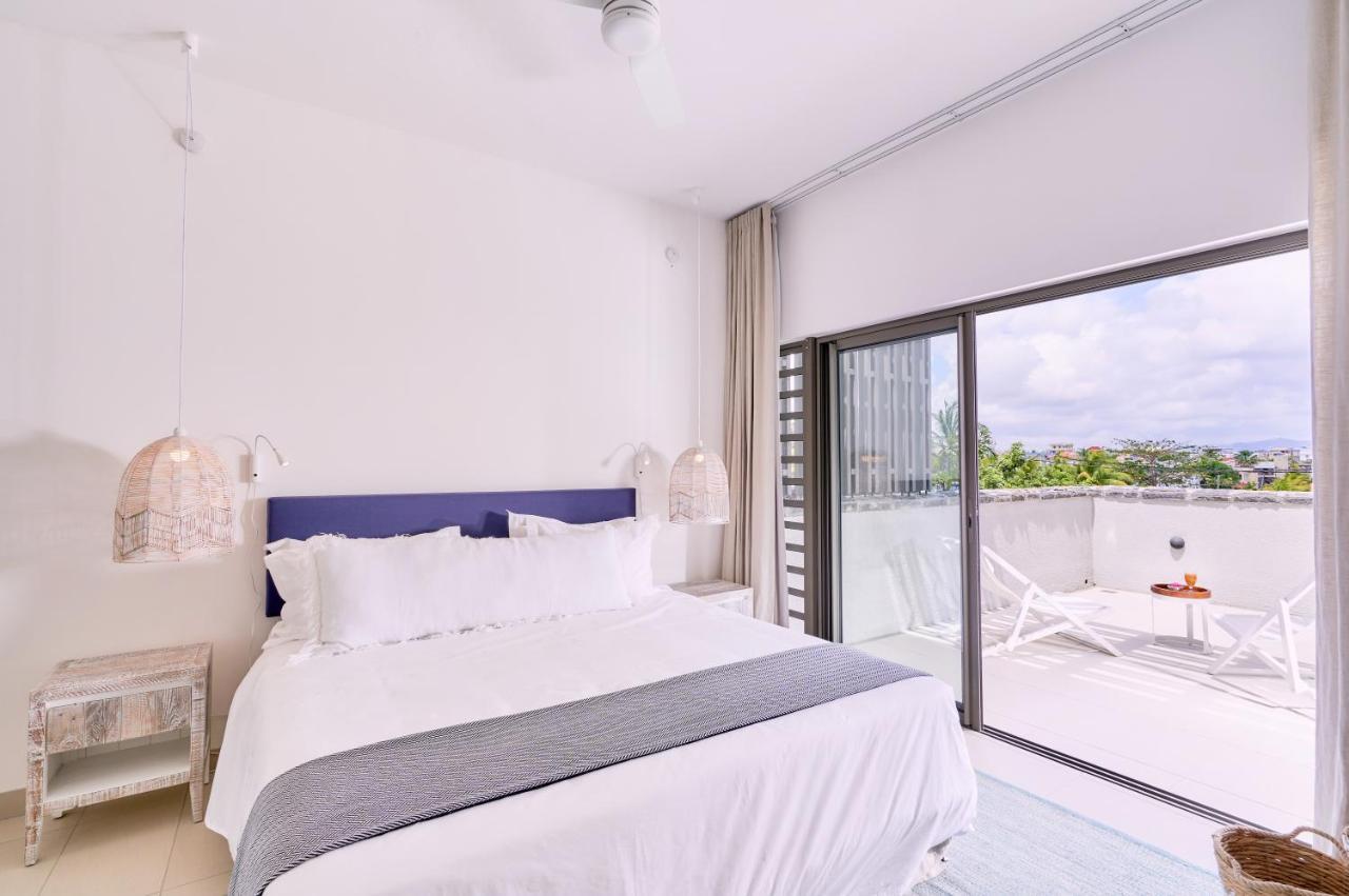 Les Estivales Beachfront Suites&Penthouses by LOV Trou-aux-Biches Extérieur photo
